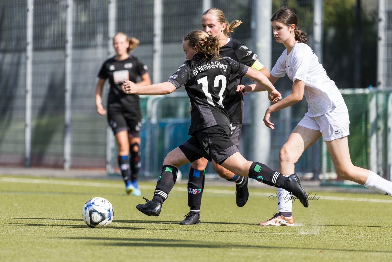 Bild 173 - wBJ Alstertal-Langenhorn - SV Henstedt-Ulzburg : Ergebnis: 4:1